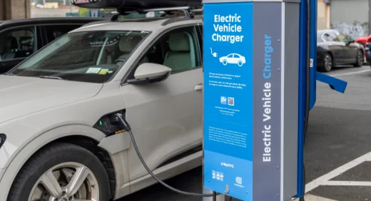 NYC Adds 600+ Curbside EV Chargers in 10 Neighborhoods