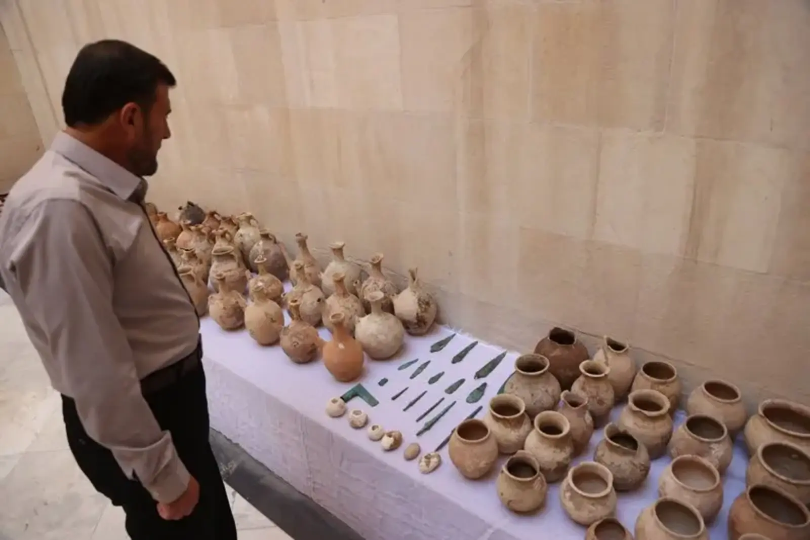 Syrian Father Protects 400 Ancient Artifacts Through War