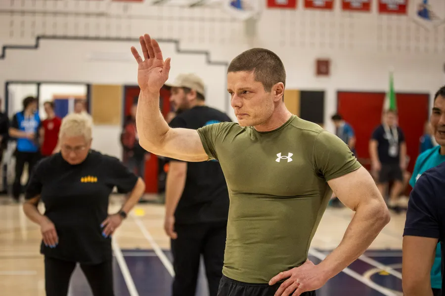 40-Year-Old Smashes World Record With 217-Foot Knuckle Hop