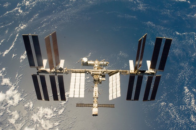 NASA Seeks Private Space Stations to Replace ISS by 2030