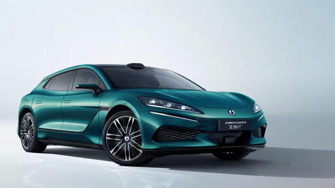 BYD's New EVs Charge to 70% in Just 5 Minutes