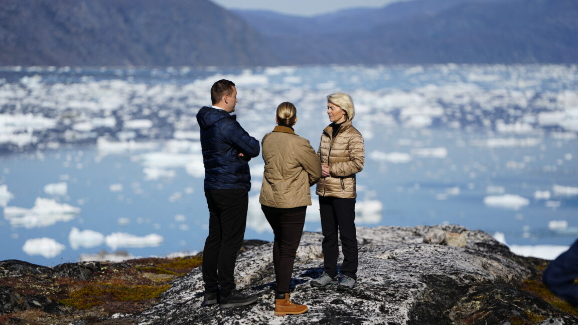 Europe Plans First Direct Internet Cable to Greenland