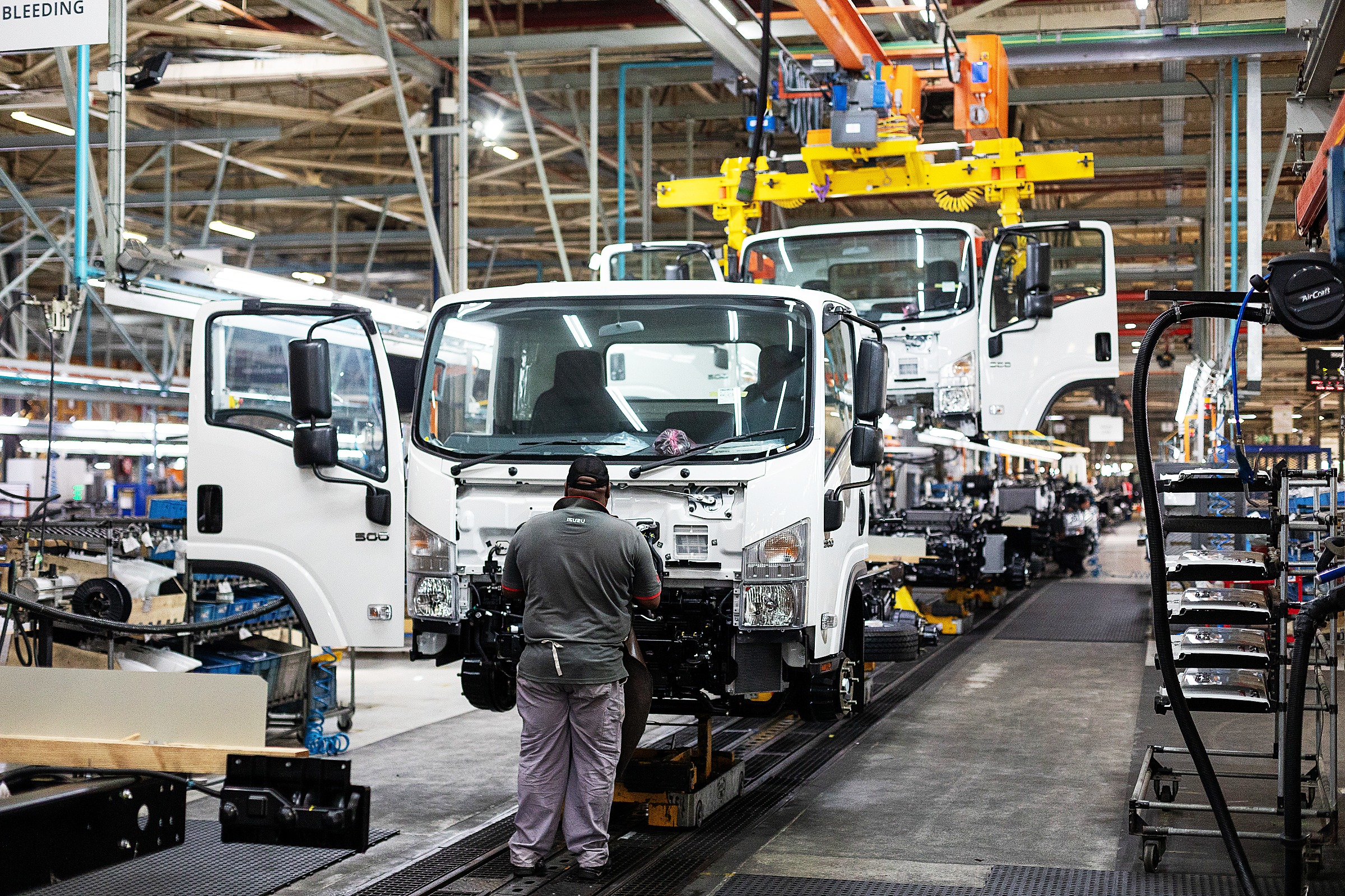 Isuzu Invests R30M in South Africa Truck Plant - Image 3