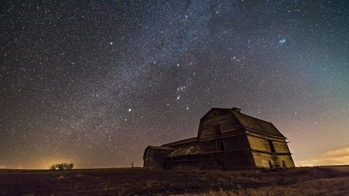March New Moon Brings Prime Stargazing Across the Sky