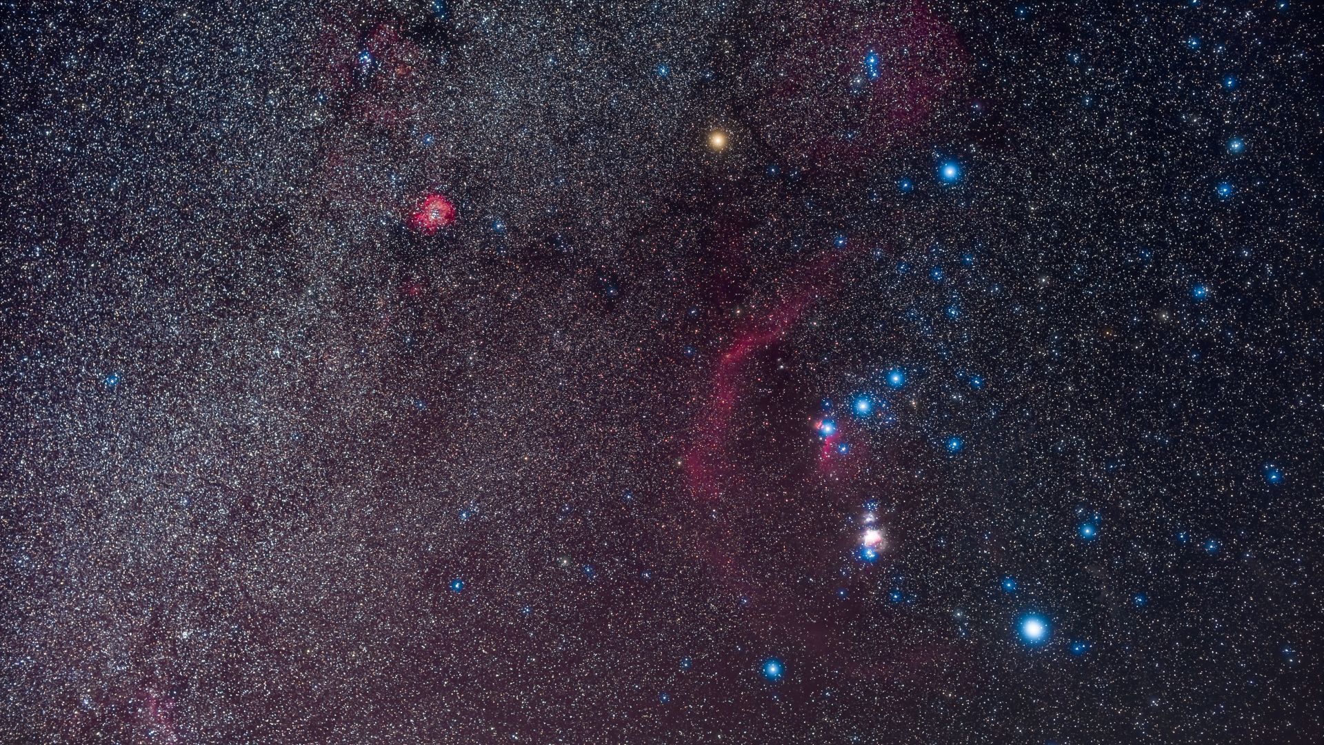 Orion's Belt Stars Shine 200,000 Times Brighter Than Our Sun