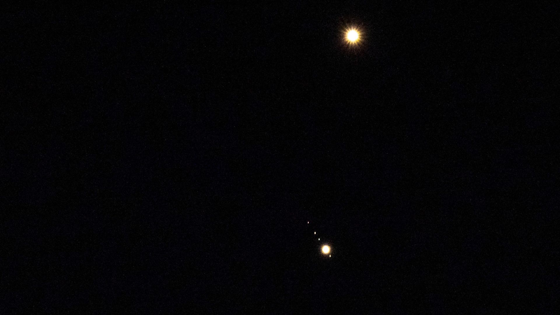 Jupiter and Venus Meet Tonight in Rare Sky Show