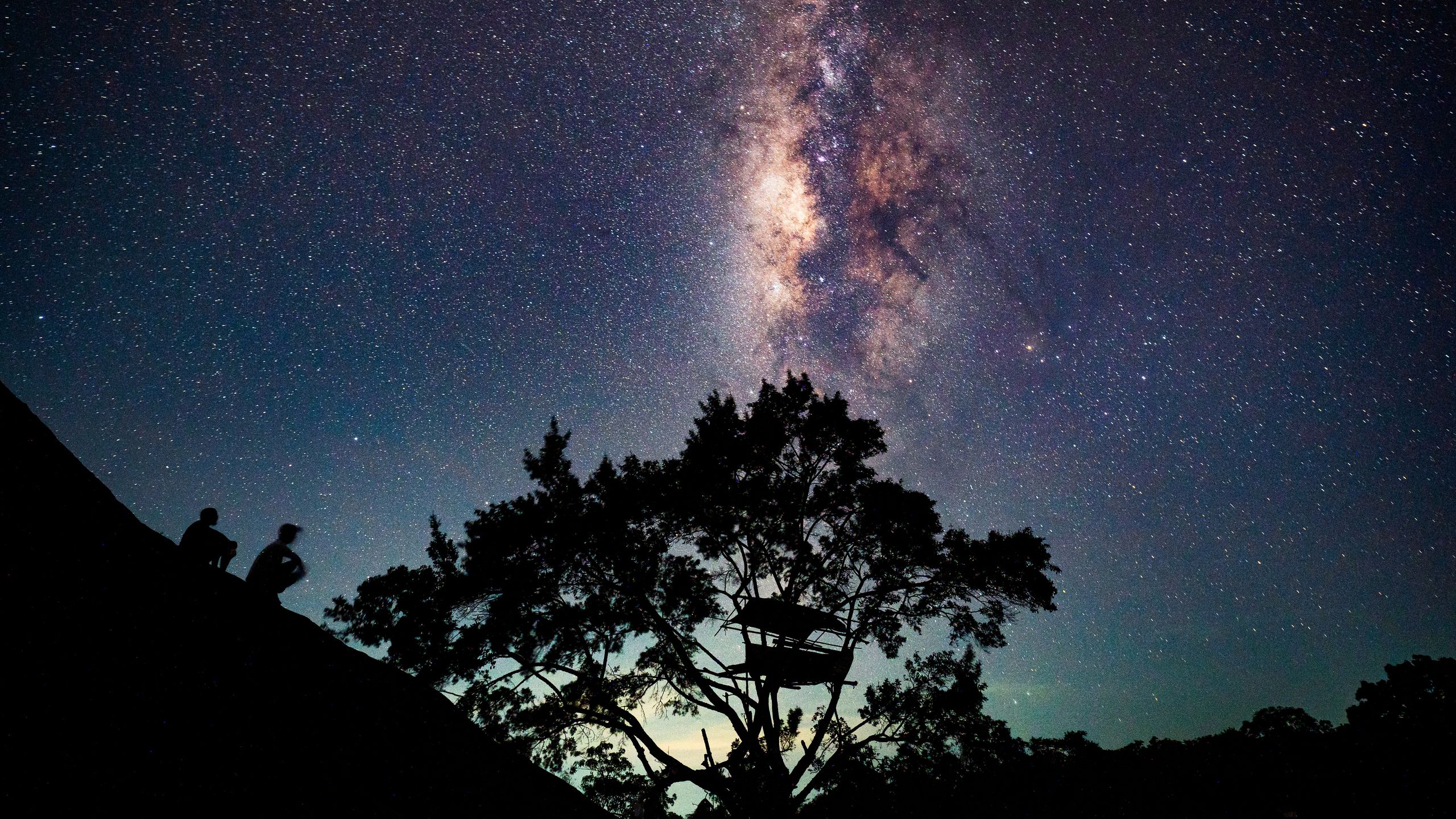 May's New Moon Offers Peak Views of Milky Way, Planets