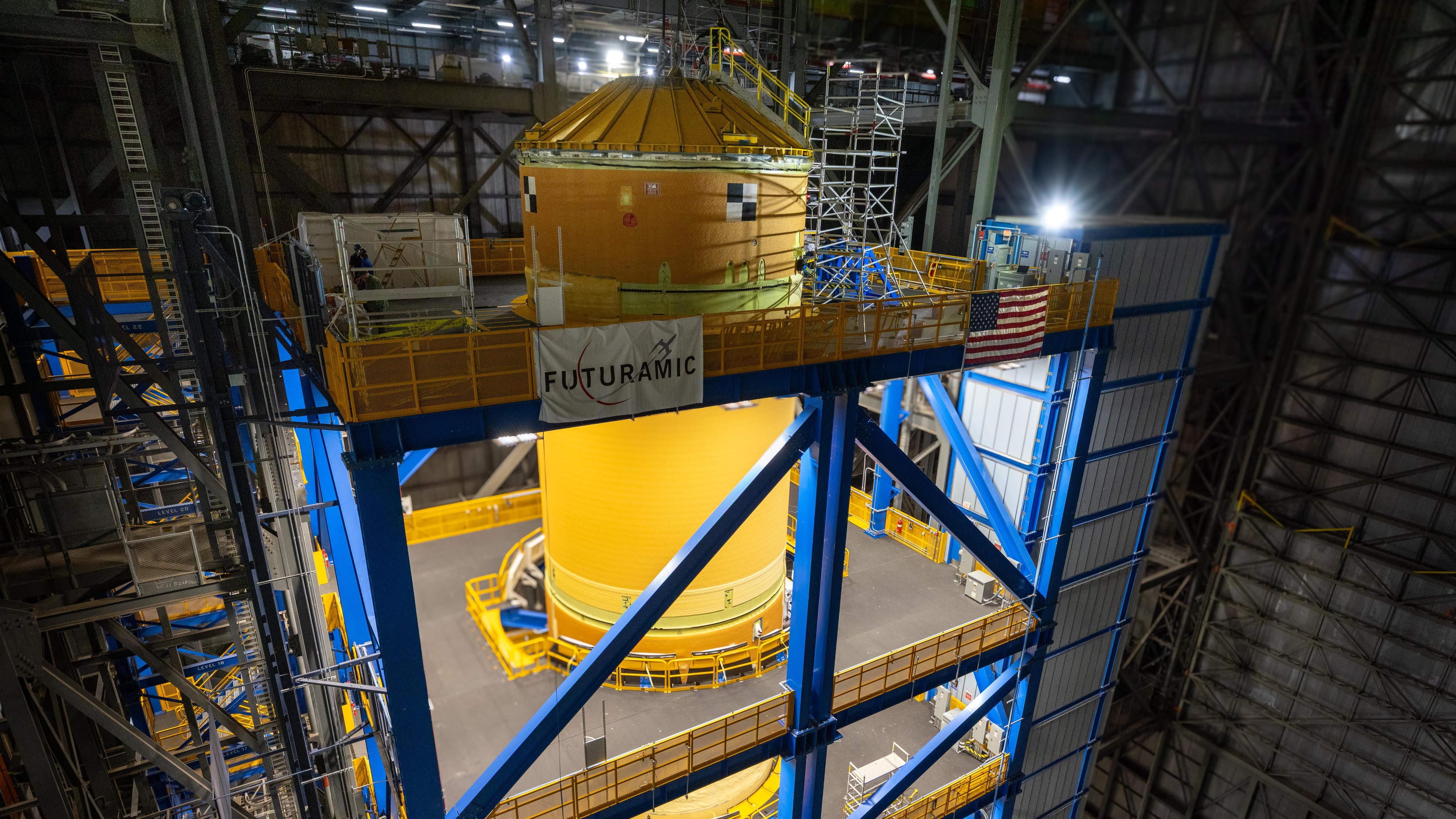 NASA Preps Artemis 3 Rocket for 2027 Moon Lander Test - Image 2