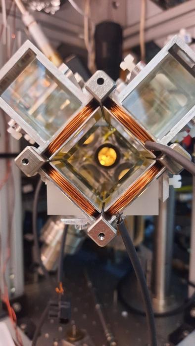 Scientists Spot Einstein's Gravity in the Quantum Realm - Image 4