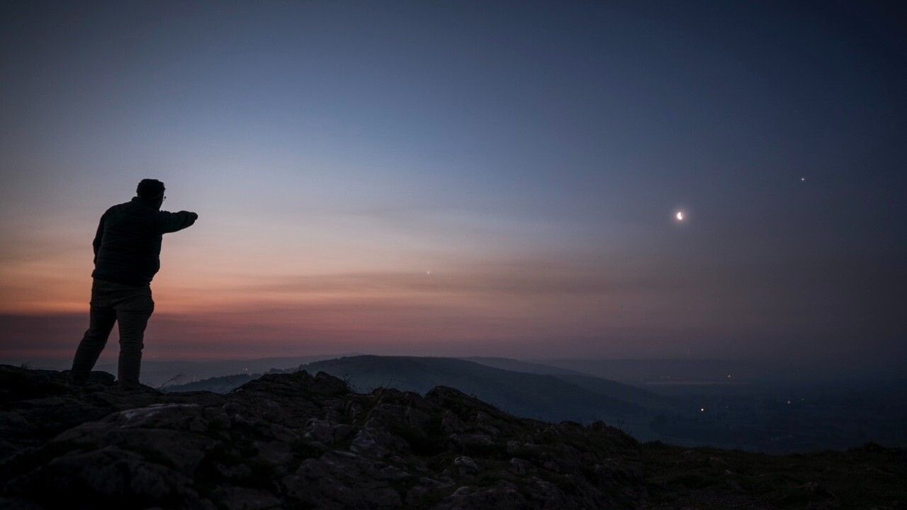 3 Planets Align Tonight in Rare 45-Minute Sky Show