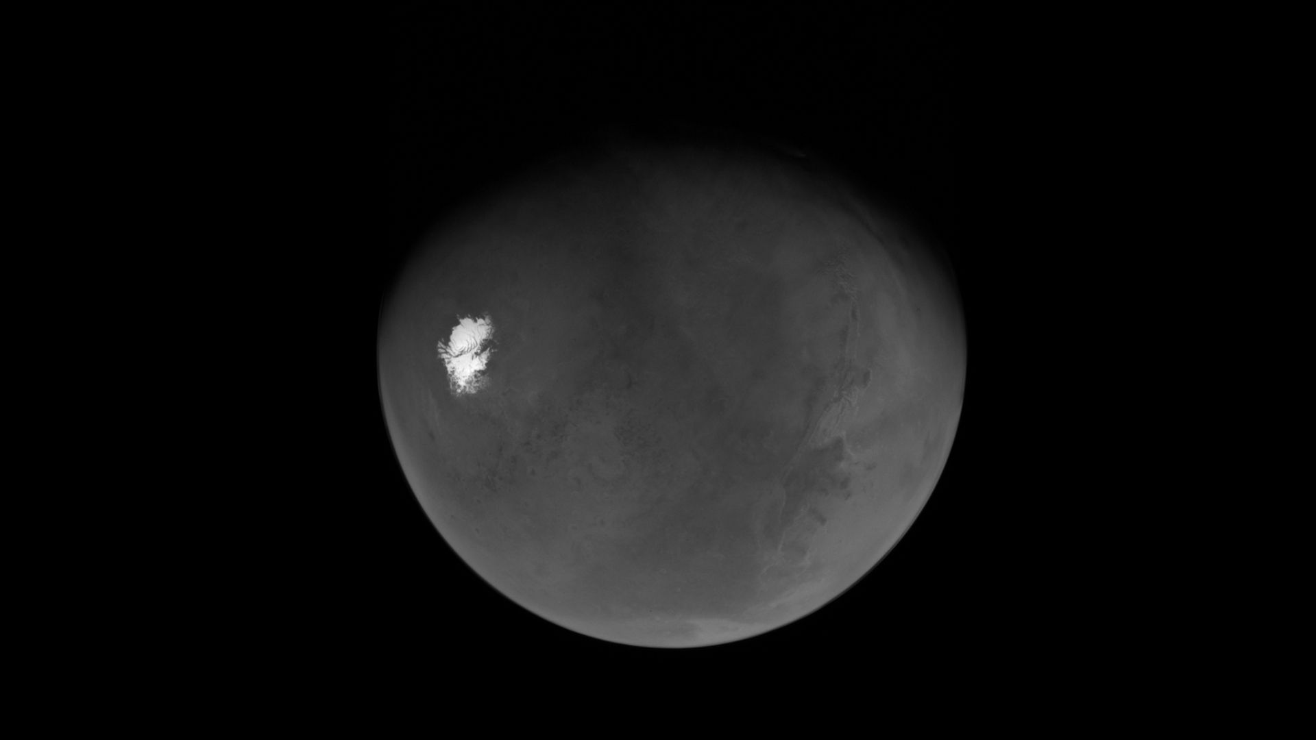 NASA's Psyche Probe Snaps Stunning Mars Photos En Route - Image 3