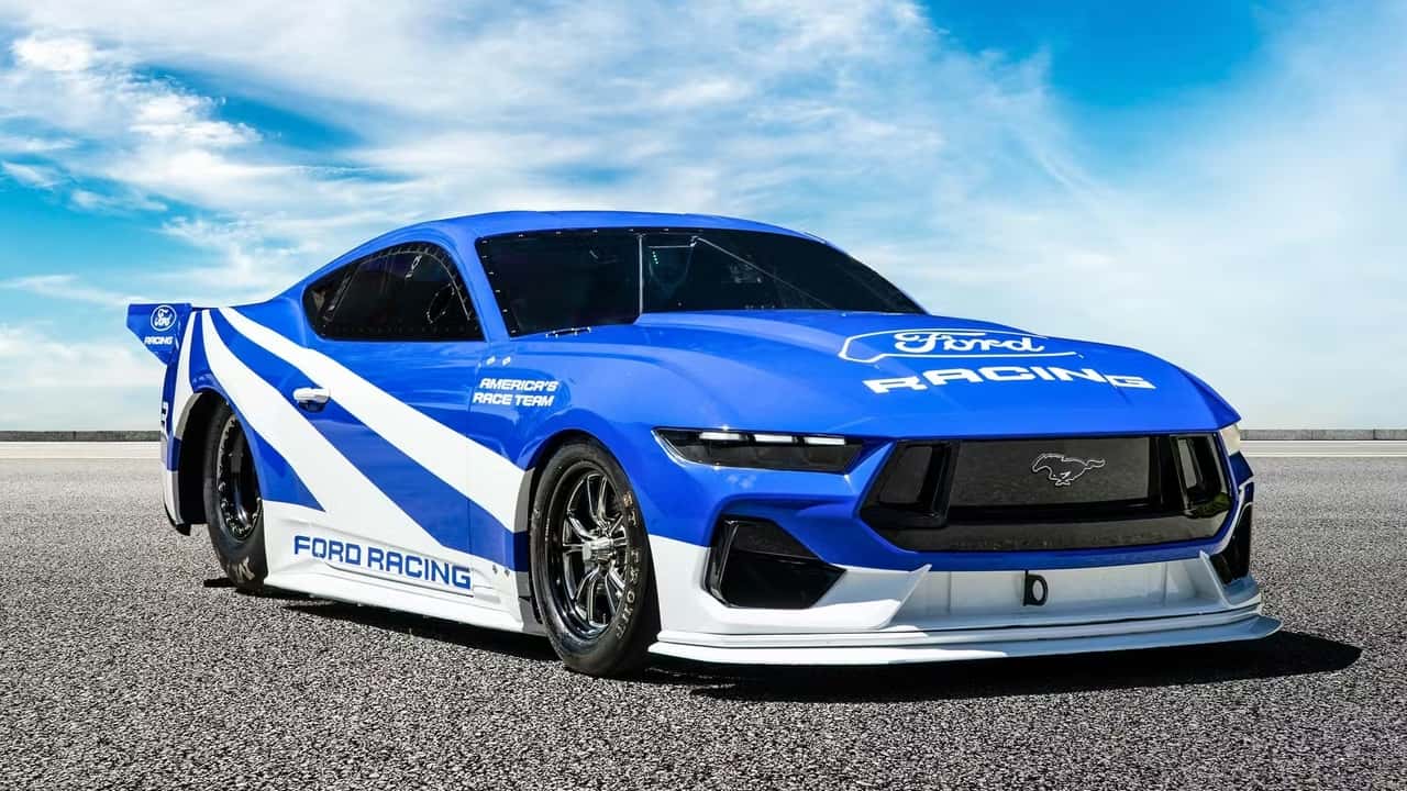 Ford's Electric Mustang Sets EV Record at 6.87 Seconds - Image 2