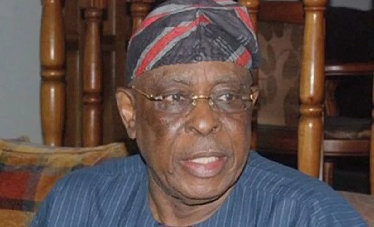 Nigerian Journalist Stays True to Profession After 50 Years