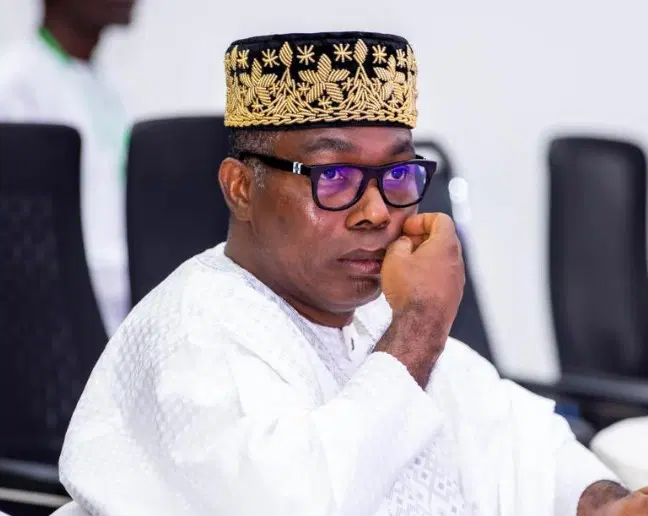 Nigerian Leader Pledges Billions for Schools Over Luxury