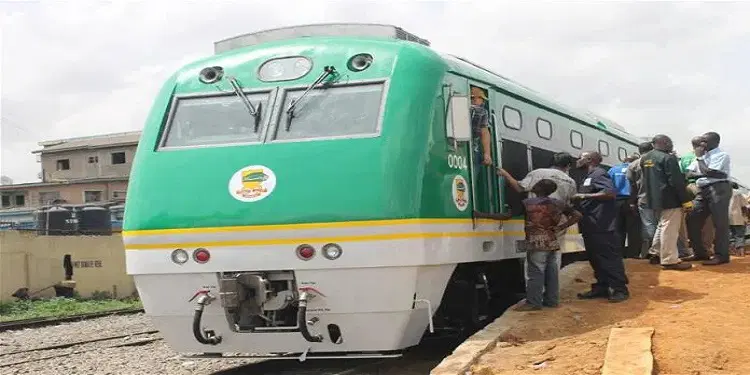 Nigeria Plans Electric Trains to Modernize Rail Network