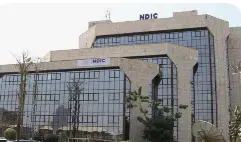 Nigeria Pays 700,000 Bank Depositors in 4 Days