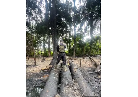 Nigerian Navy Stops Oil Thieves, Recovers 103K Litres