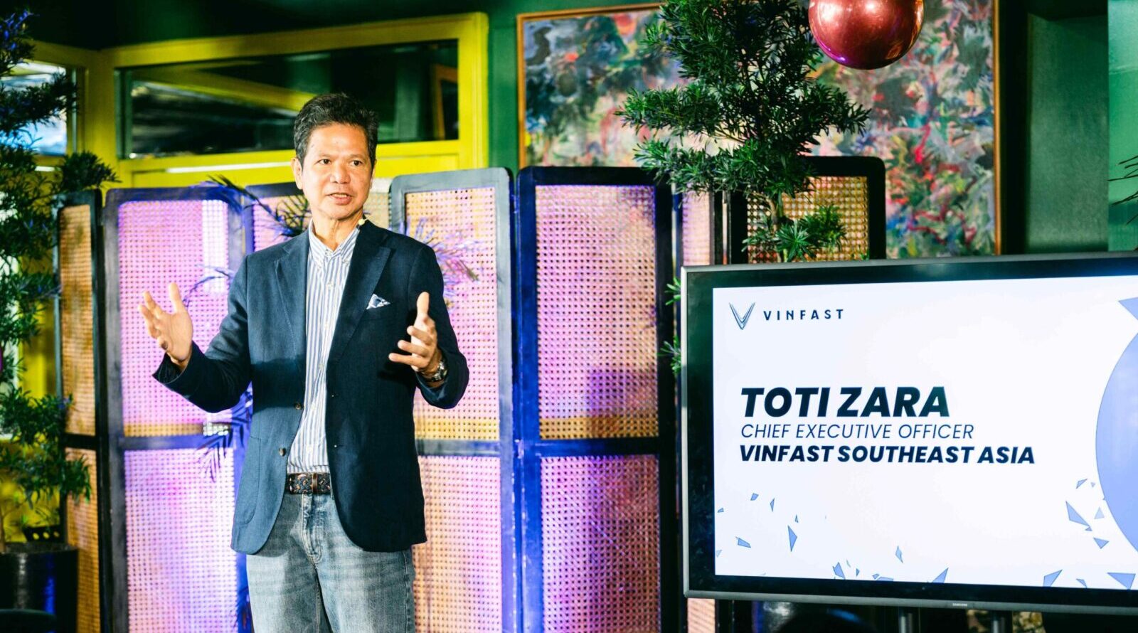VinFast electric vehicles displayed at dealership showing new affordable battery subscription pricing options