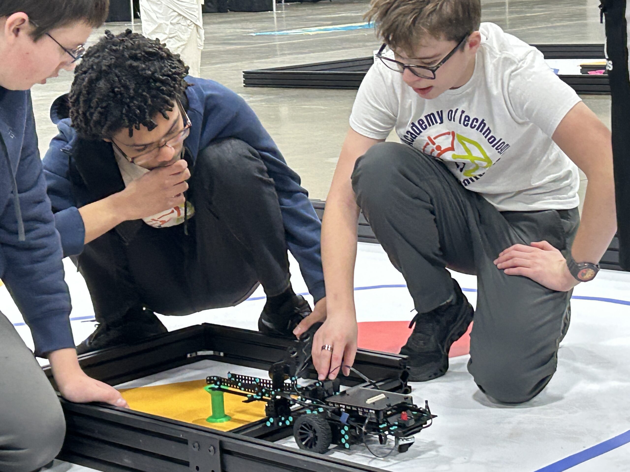 Students work on engineering projects during Navy Innovation Challenge competition at Dahlgren Virginia