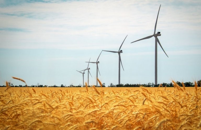 Germany Installs 958 Wind Turbines in Record Green Year - Image 2