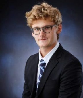 Teen Builds Free App to Connect Donors With People in Need