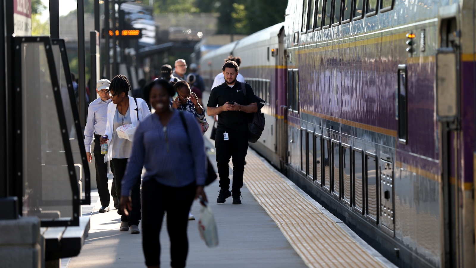 Boston's Battery-Powered Trains Save Air Quality in 2030