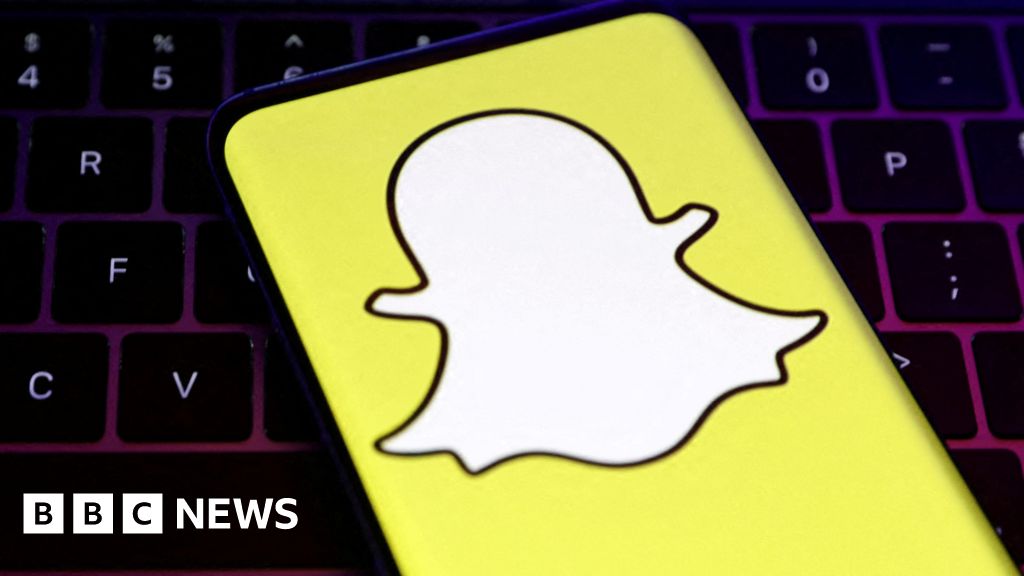 Snapchat, YouTube & LinkedIn Fight AI-Generated Spam