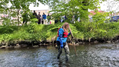 Scotland's Fly-Counting Volunteers Guard 60+ Rivers - Image 4