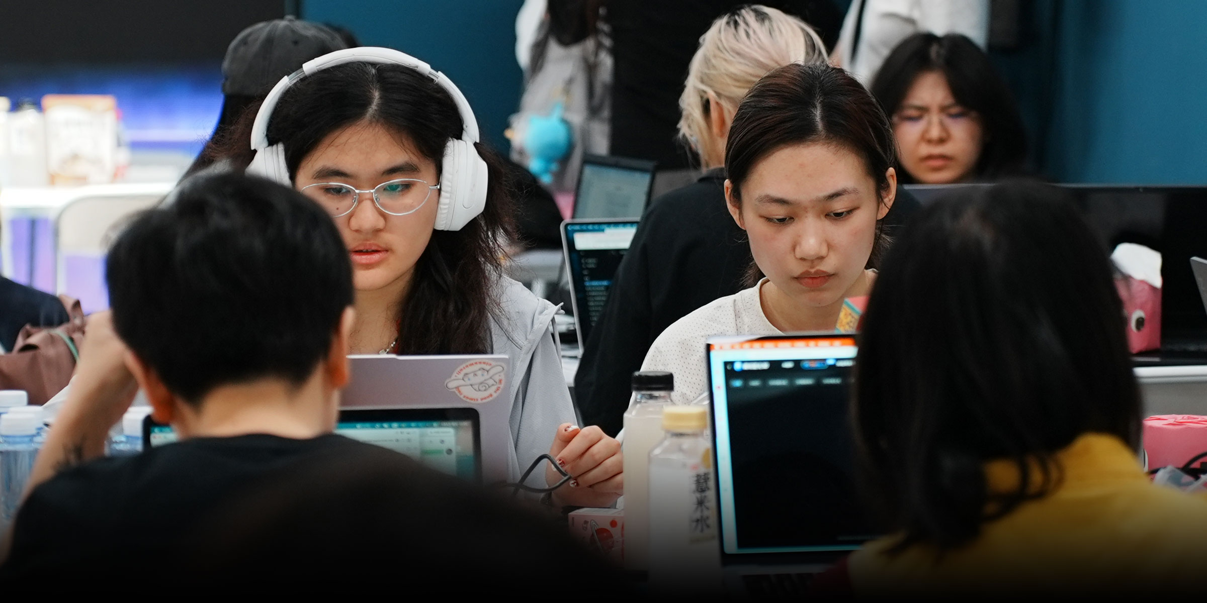 China Women's Hackathon Turns Sexism Into Smart Glasses