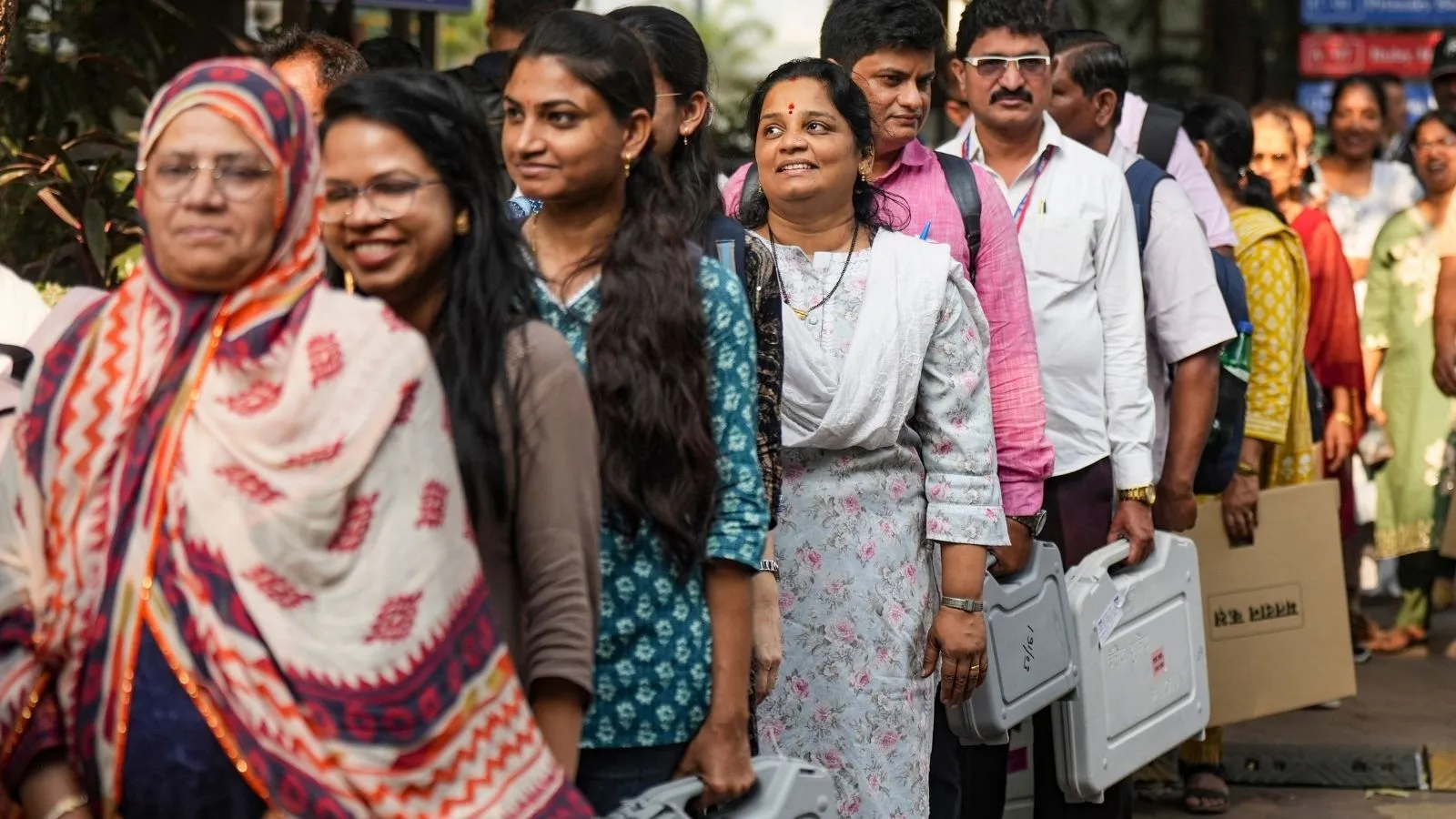 Women Run Entire Election in Indian Mountain Town