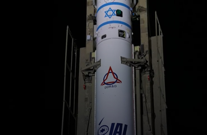 Israeli Desert Town Becomes New Space Exploration Hub - Image 2