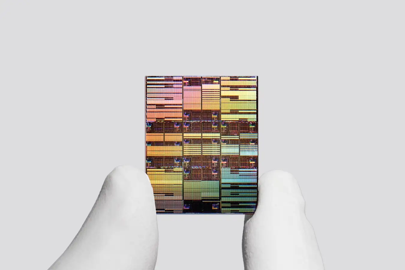 IBM Chip Packs 100 Billion Transistors Into Fingernail Size