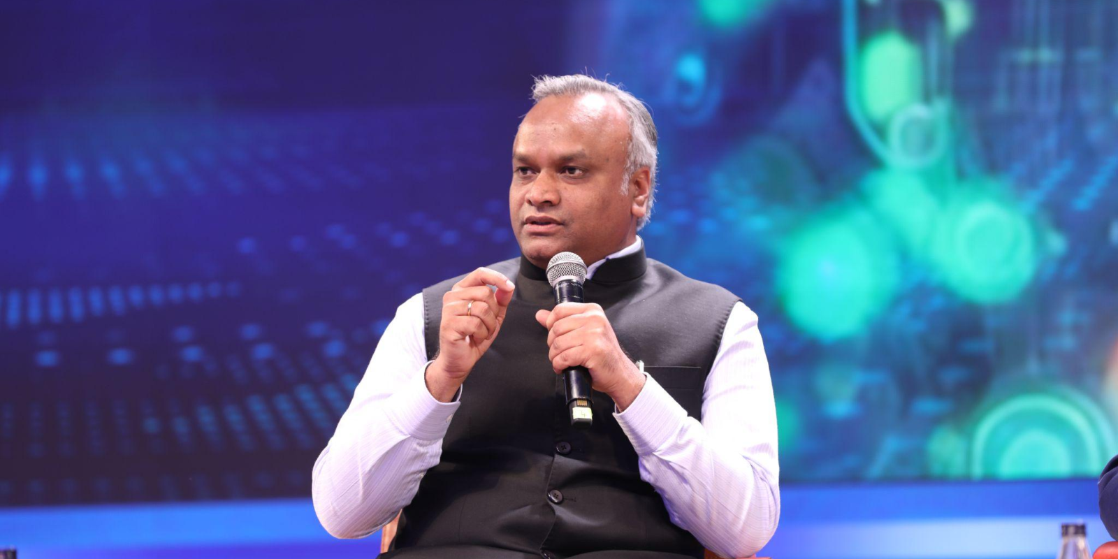 Karnataka Launches AI Training While Building New University