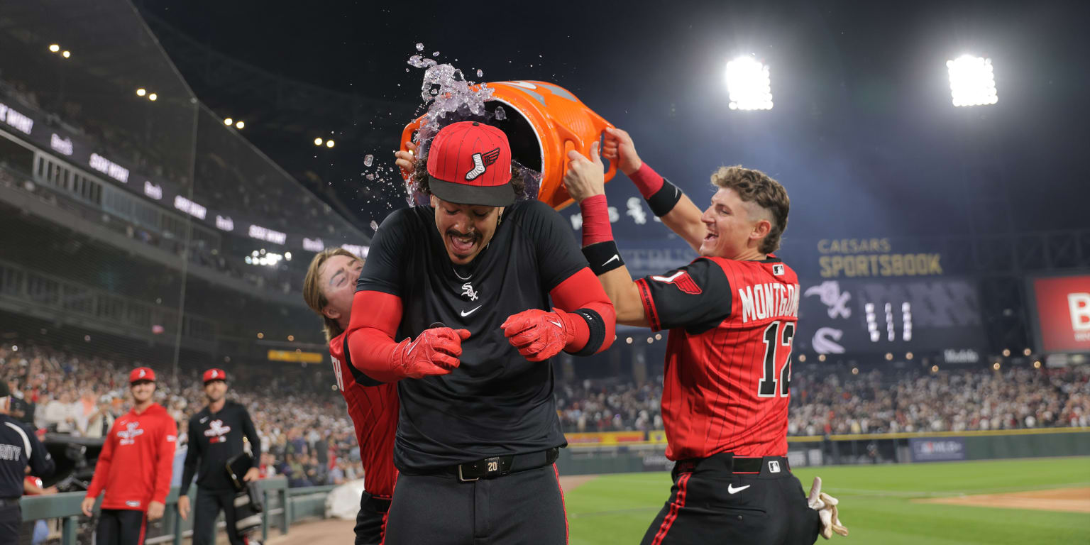 Miguel Vargas Hits First Walk-Off Homer for White Sox Win