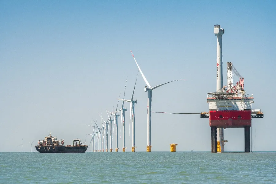 China Powers 80% of Global Offshore Wind Growth in 2025