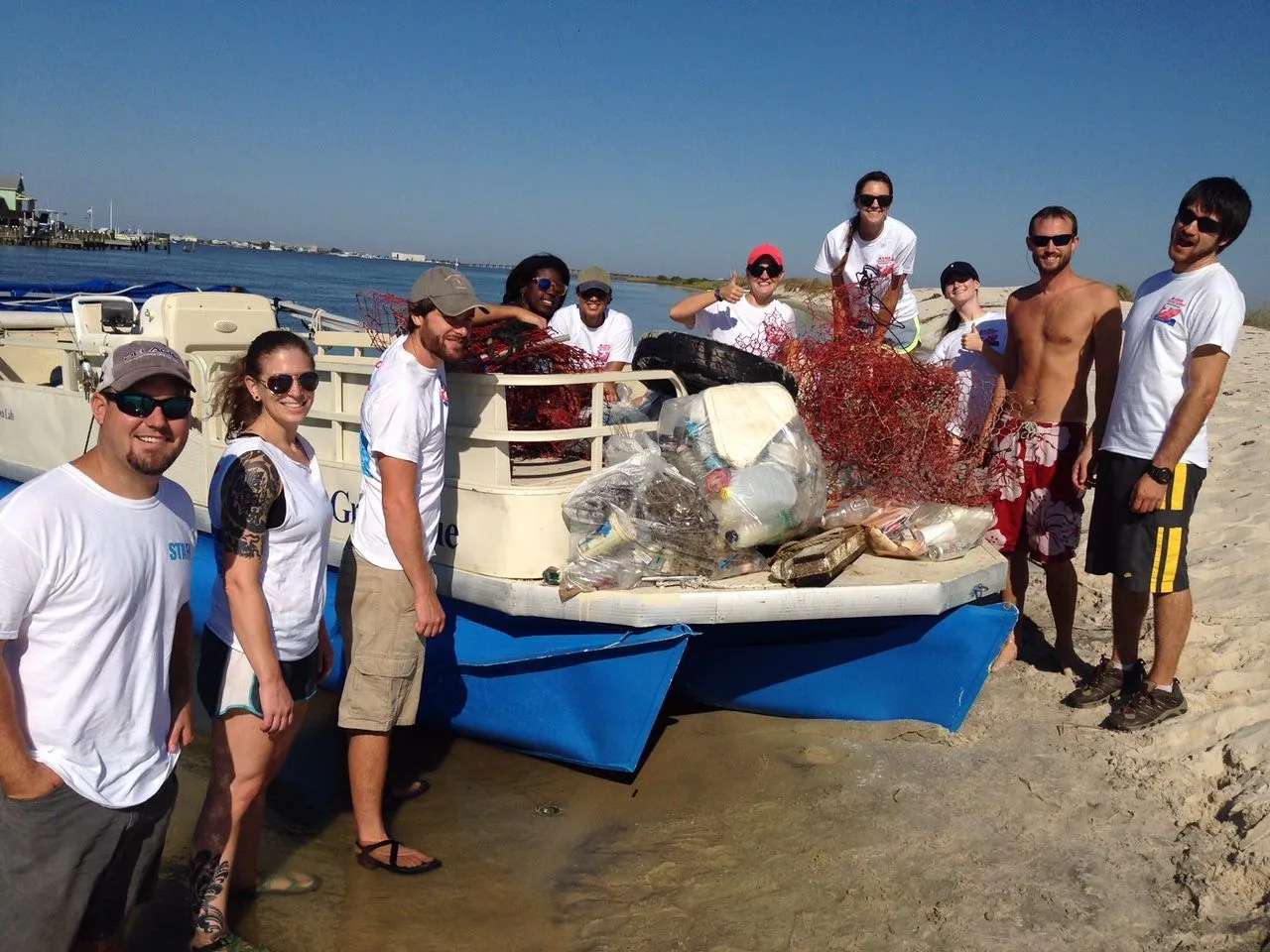 110,000 Volunteers Keep Alabama's Coast Clean for 39 Years
