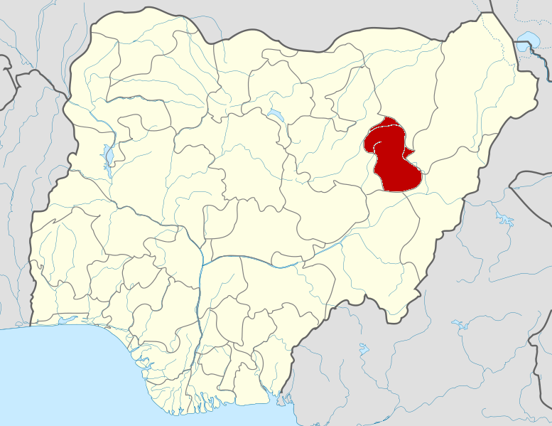 Nigeria Foundation Grants $177K to 2,900 Students