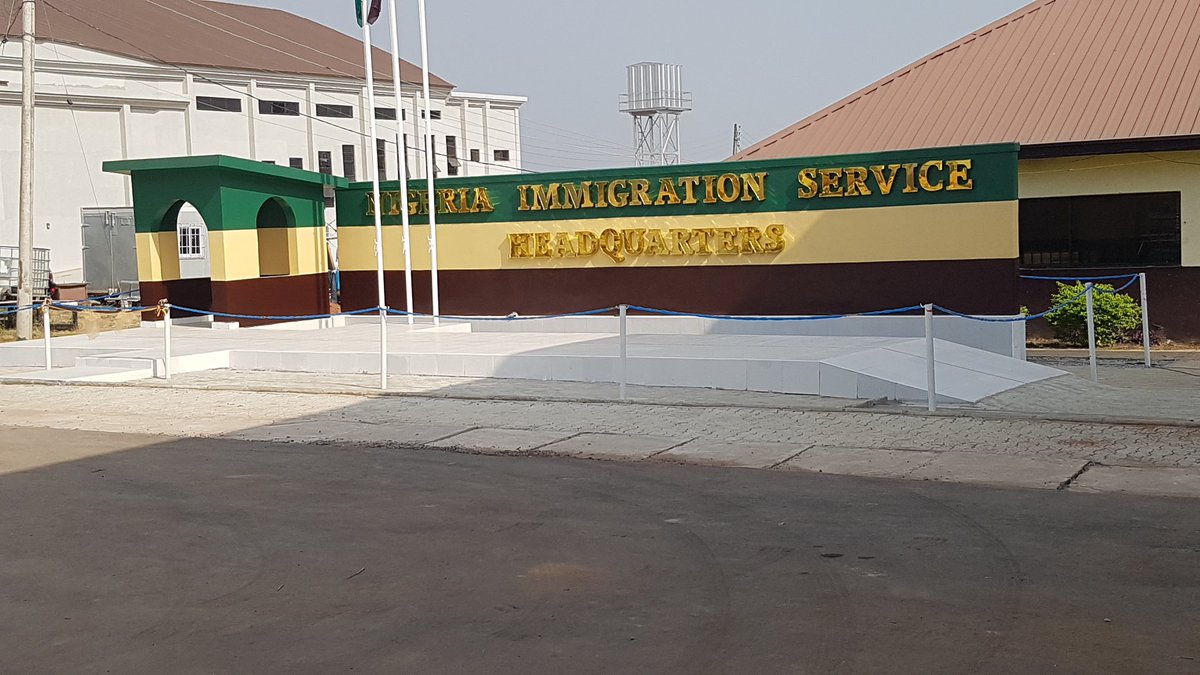 Nigeria Immigration Suspends Officers Over Extortion Claims