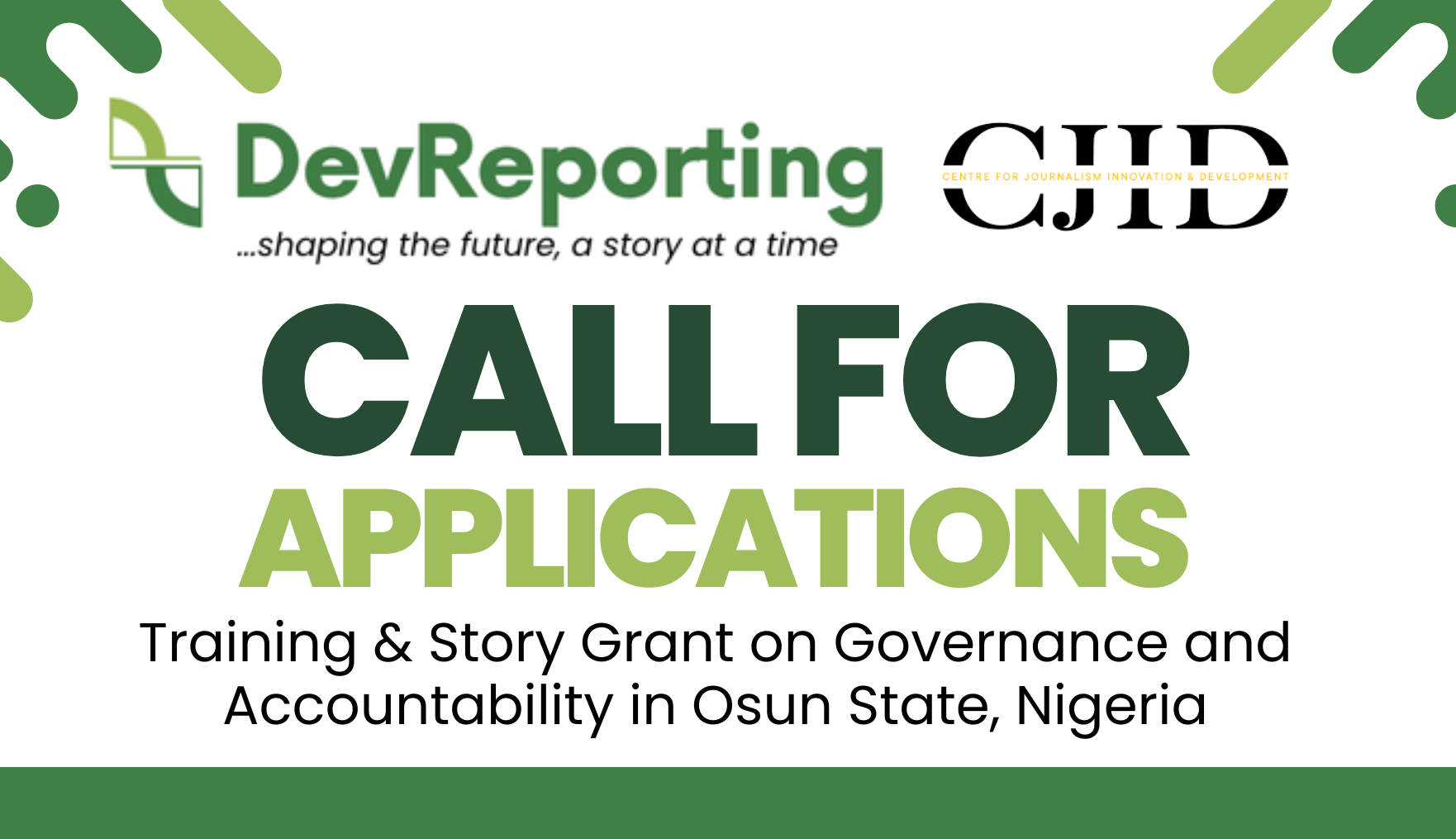 Nigerian journalists working together on investigative reporting in Osun State, Nigeria