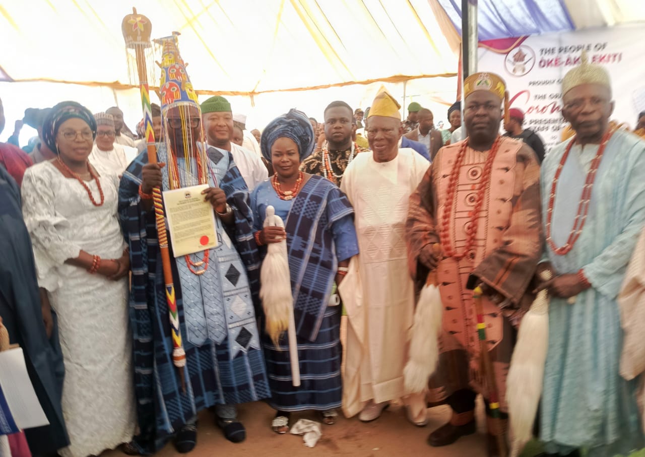 Nigerian Town Gets Monarch After 25-Year Wait