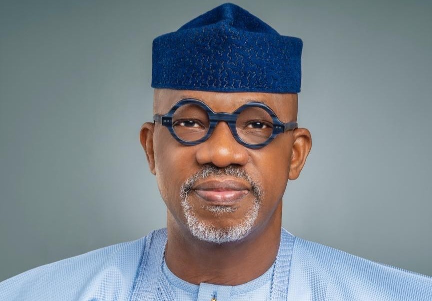 Nigeria Gives Workers $2M to Ease Rising Living Costs