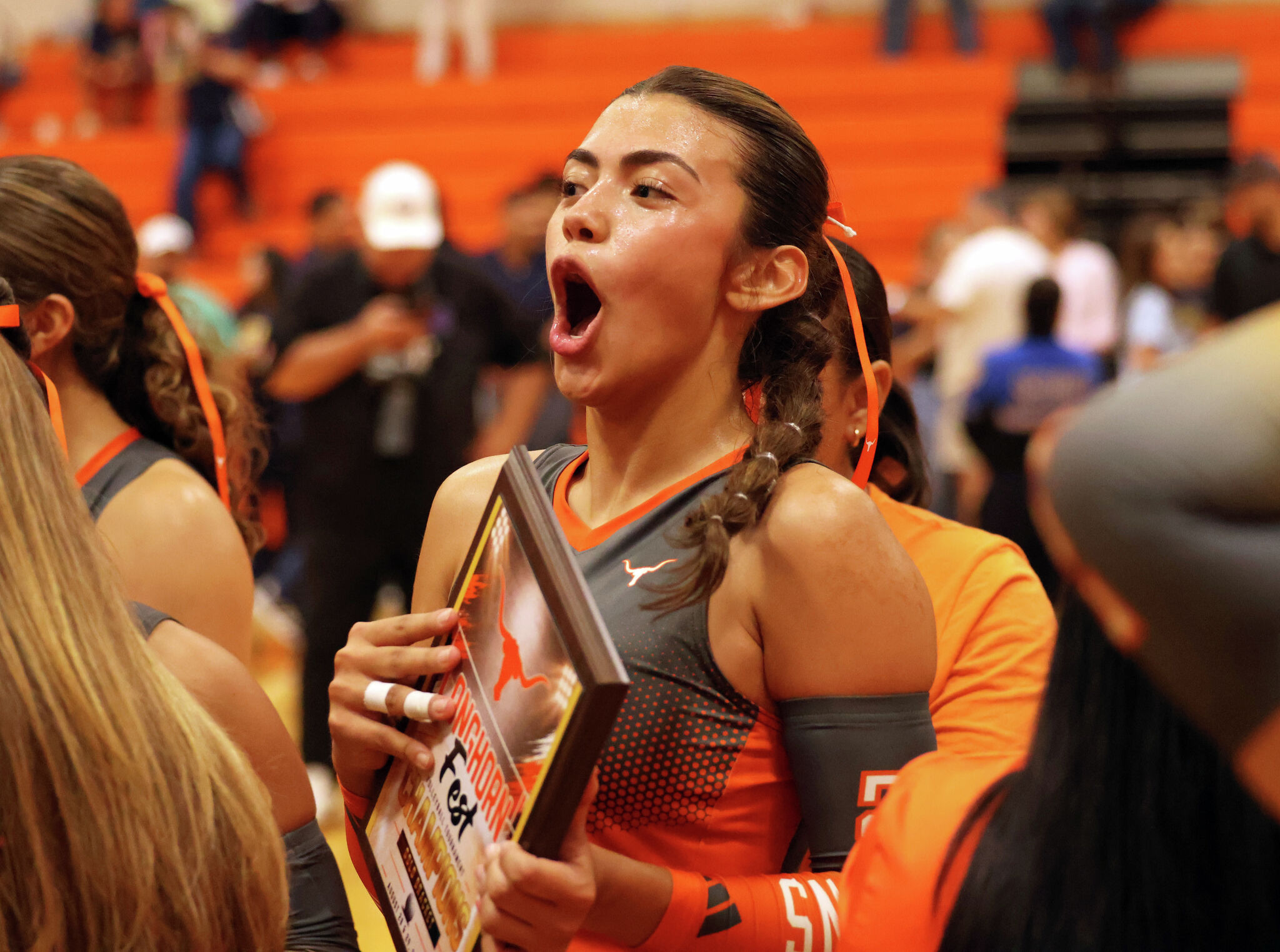 Laredo Longhorns End 2-Year Rivalry Drought at Home Tourney