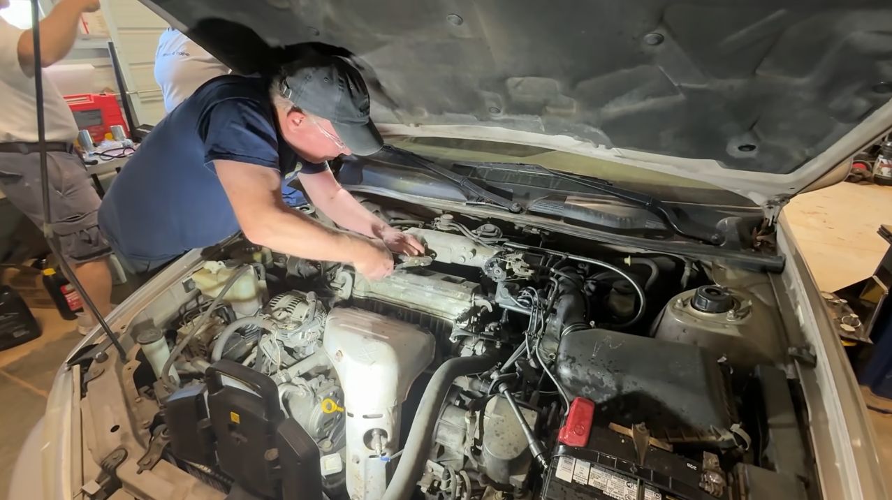 NC Volunteers Fix Donated Cars, Sell Them for Just $500