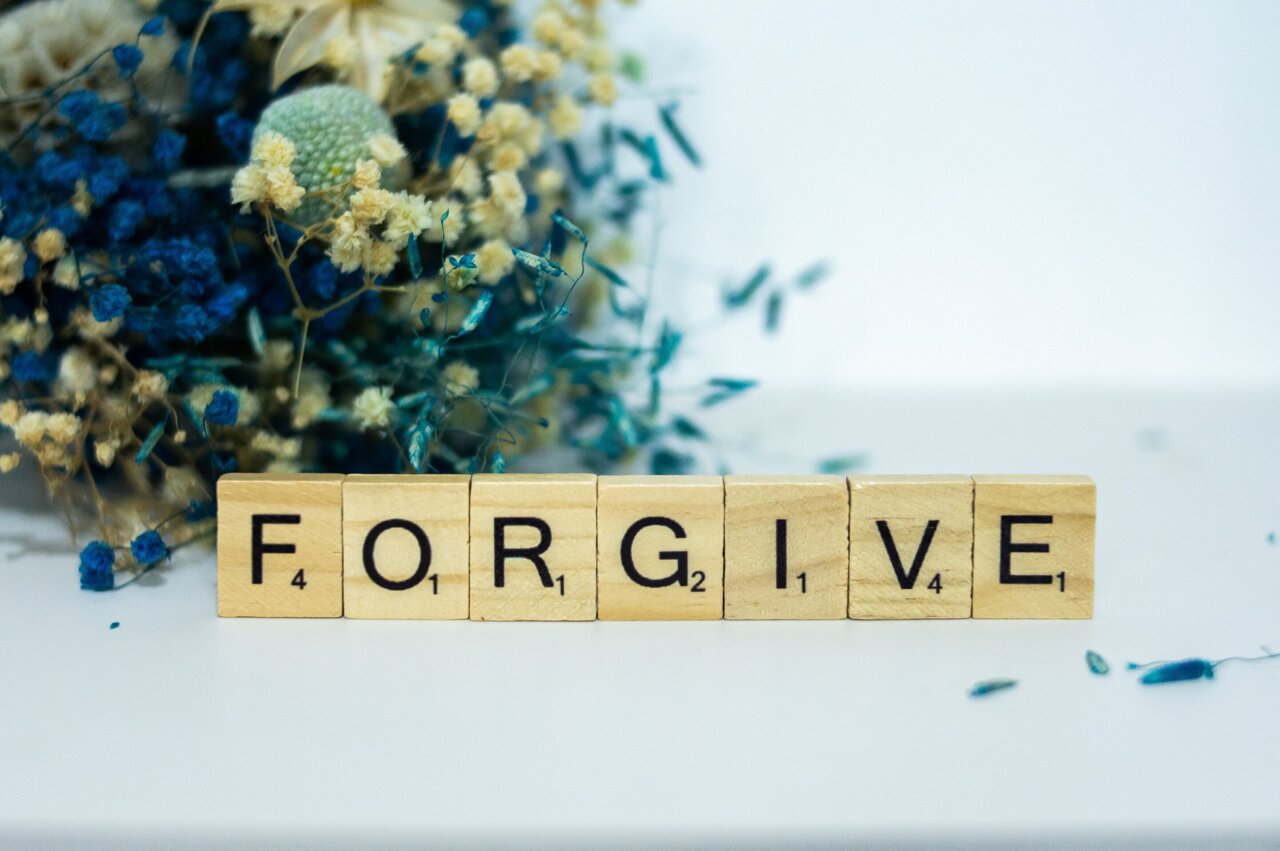 Forgiveness Doesn't Mean Making Up, Research Shows - Image 2