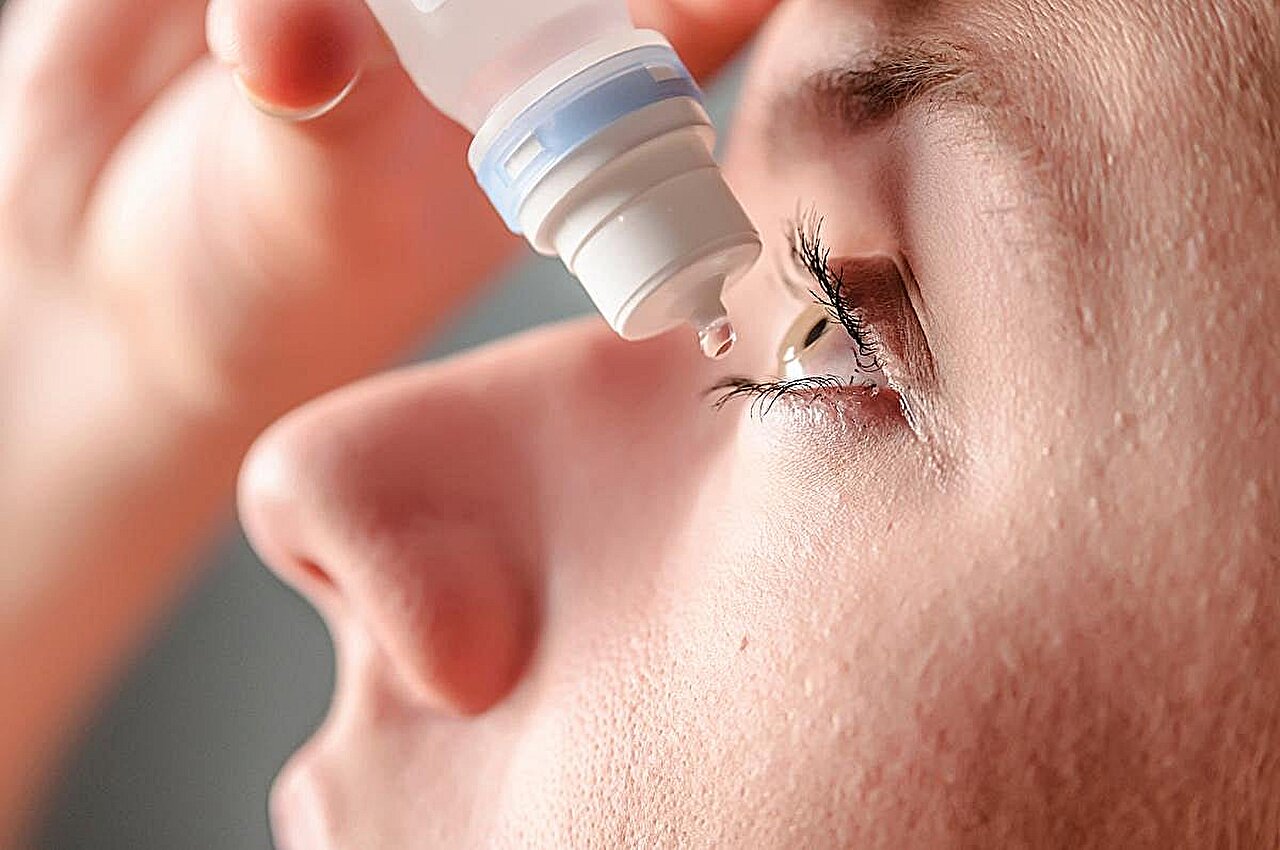 FDA Approves First Dual-Agent Eye Drops for Aging Eyes