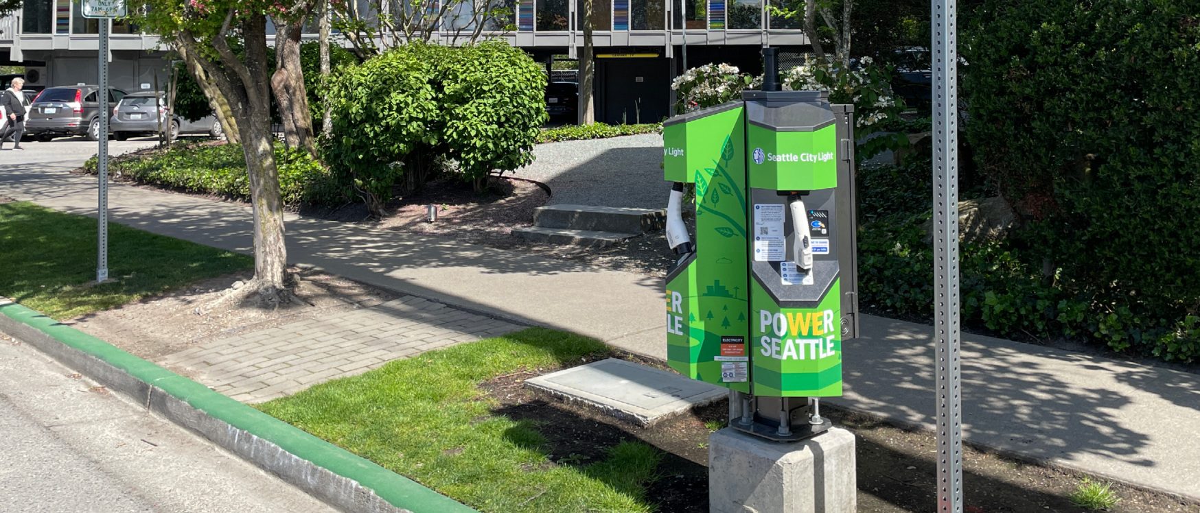 Seattle Installing 200 Free Curbside EV Chargers by 2030