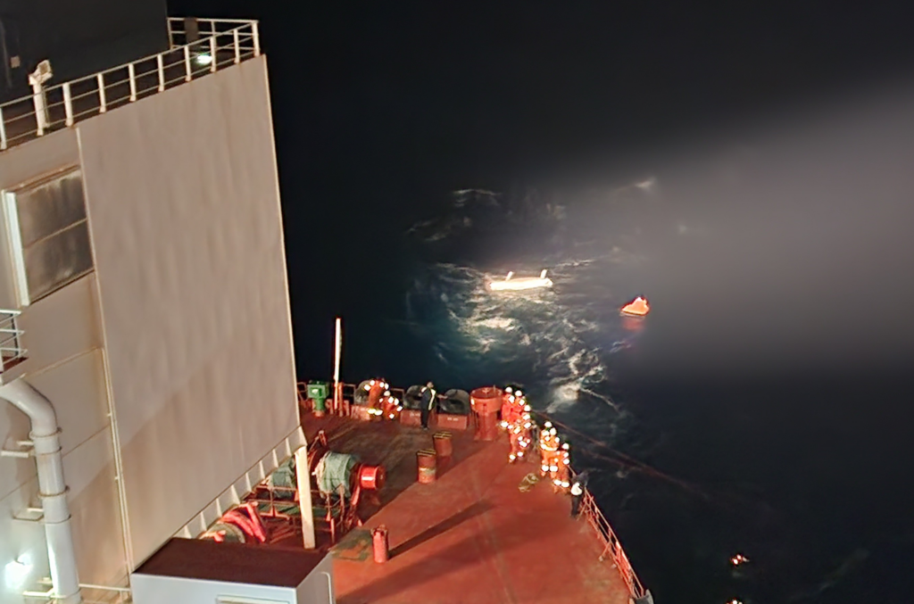Tanker Crew Sails 110 Miles to Save Stranded Ocean Rower