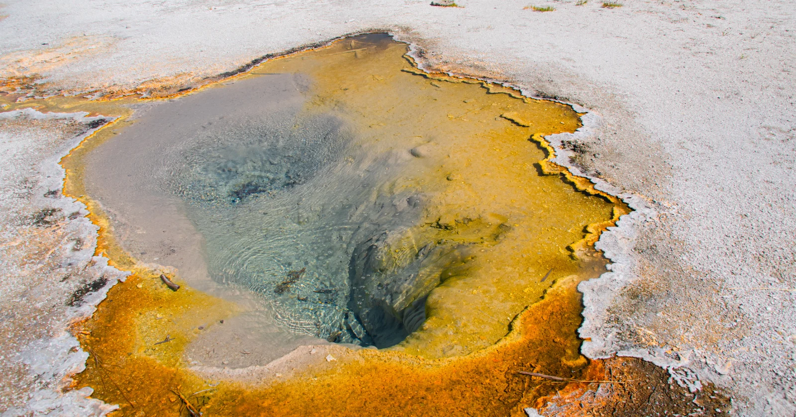Iceland Drills Into Magma, Creates 10x Power Geothermal Well