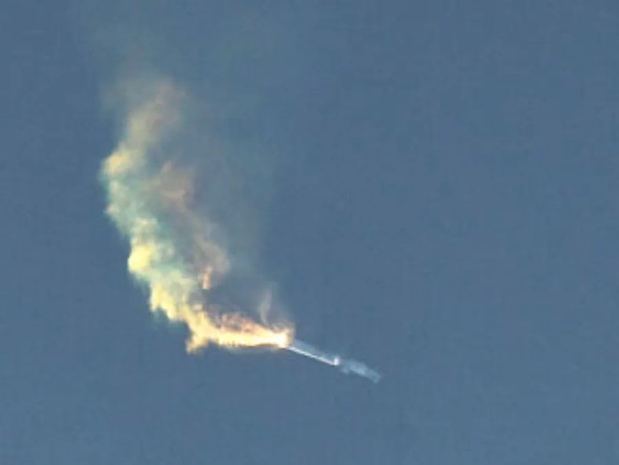 SpaceX Hits 10,000 Satellites Connecting Millions Worldwide - Image 3