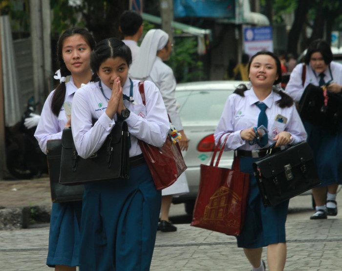Thailand Bank Offers $10K Loans for School Supplies